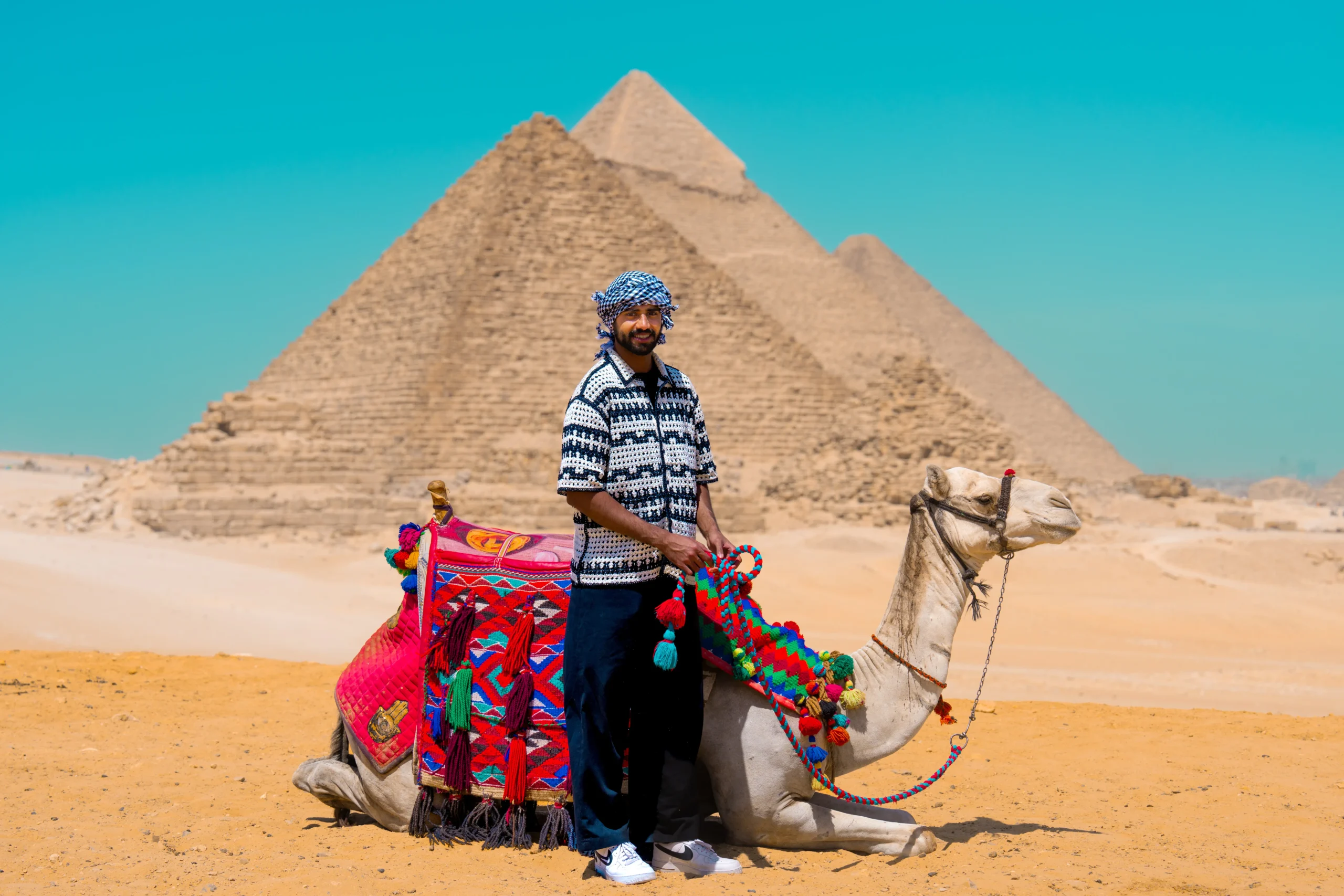Giza Pyramids Photoshoot & tour with Jumping Horse, Camel, Sphinx