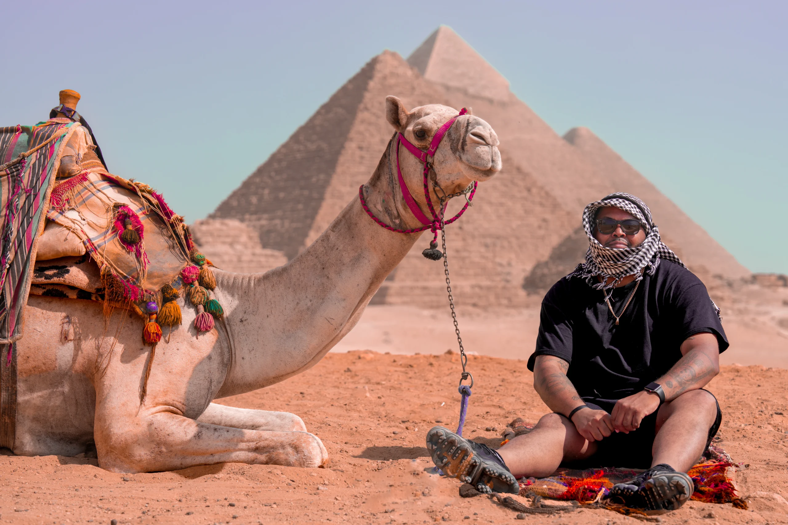 Giza Pyramids Photoshoot & tour with Jumping Horse, Camel, Sphinx