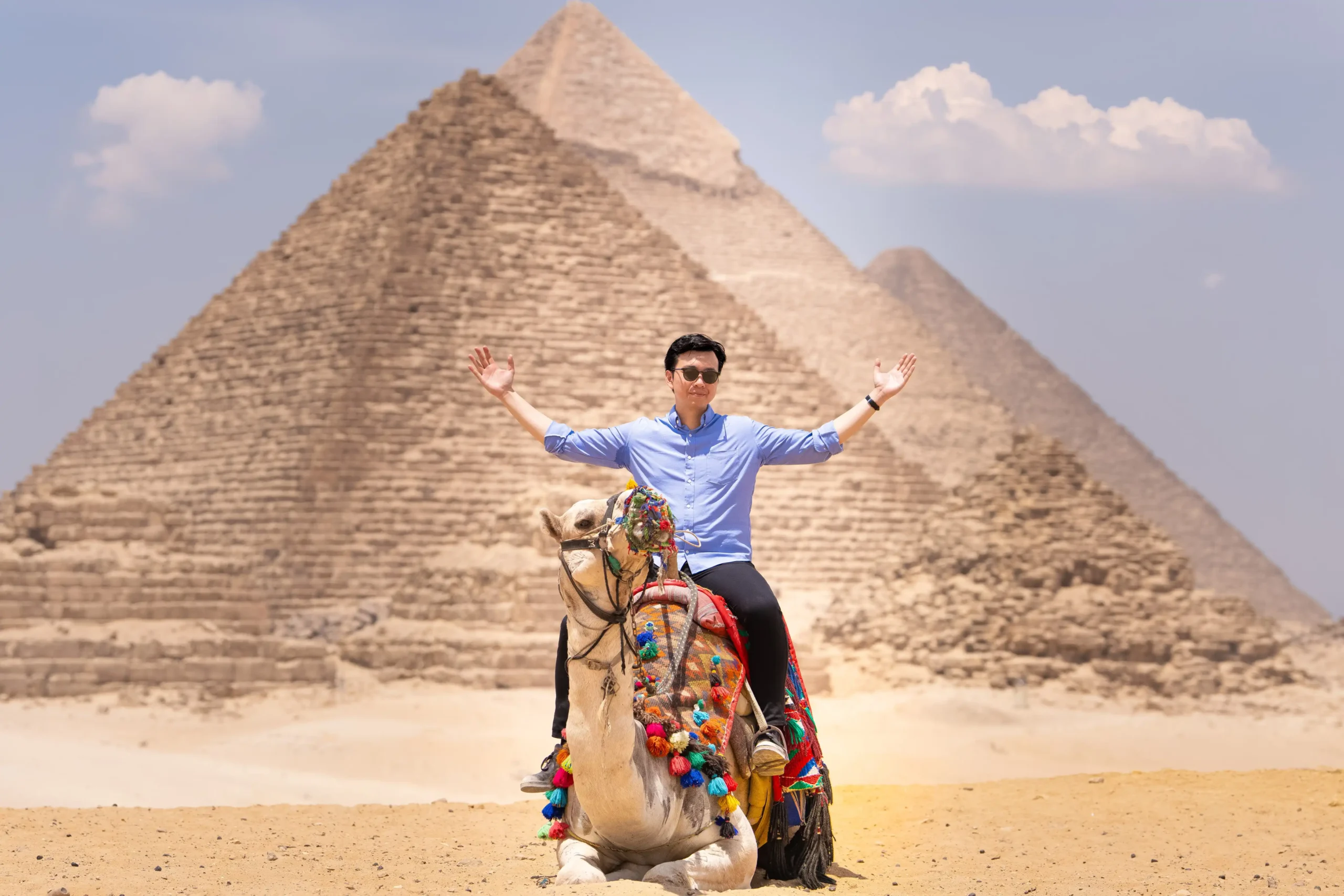 Giza Pyramids Photoshoot & tour with Jumping Horse, Camel, Sphinx