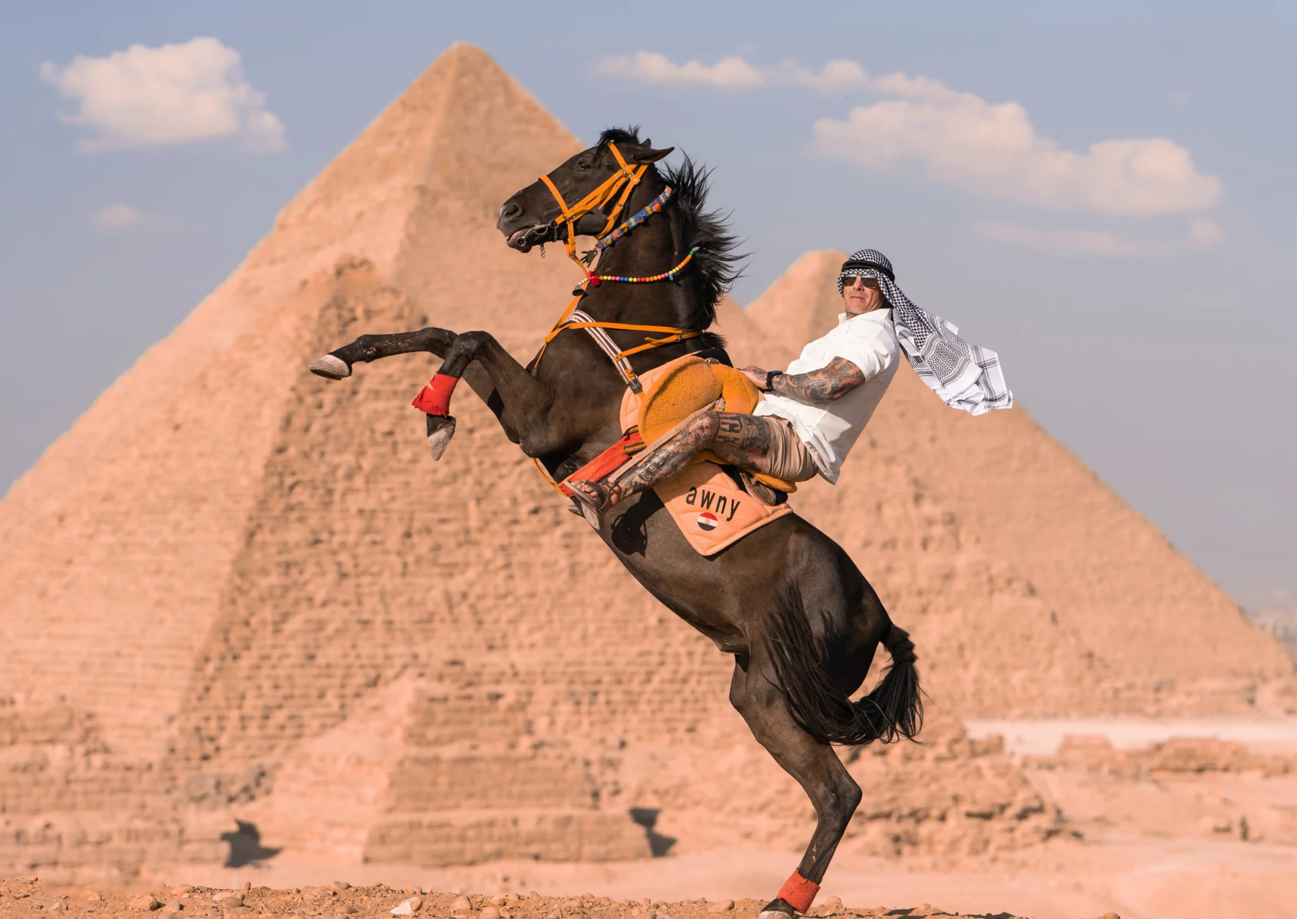 Giza Pyramids Photoshoot & tour with Jumping Horse, Camel, Sphinx